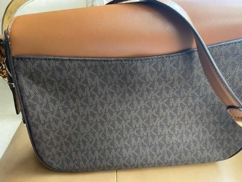 Bedford Legacy Medium Logo and Leather Shoulder Bag
