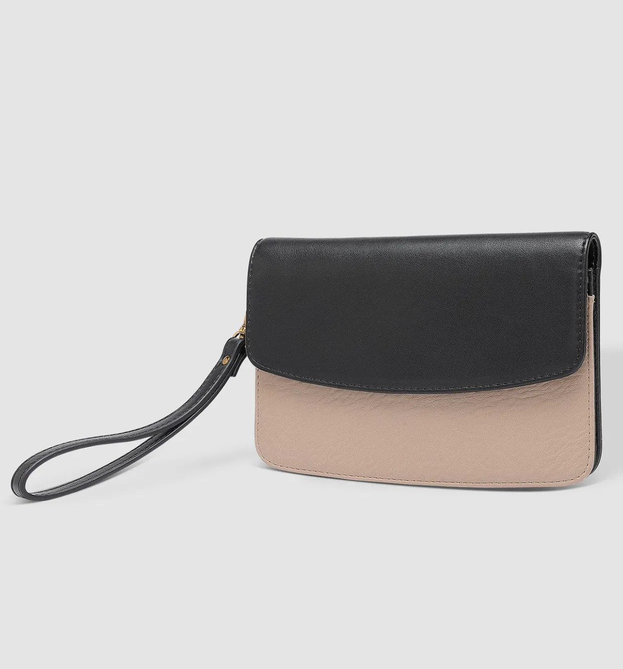 Betty Clutch in Coffee