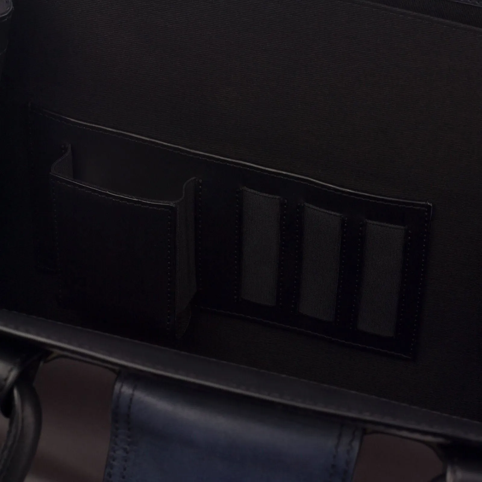 Briefcase Leather Burgundy Blue 3069