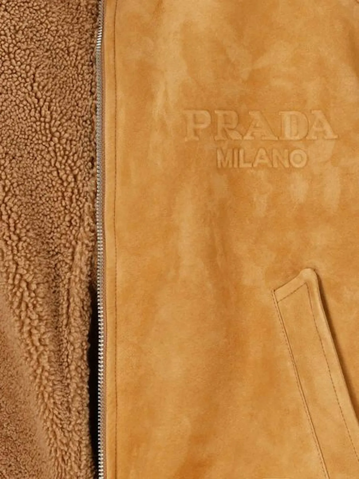 PRADA LONG SLEEVED ZIPPED COAT