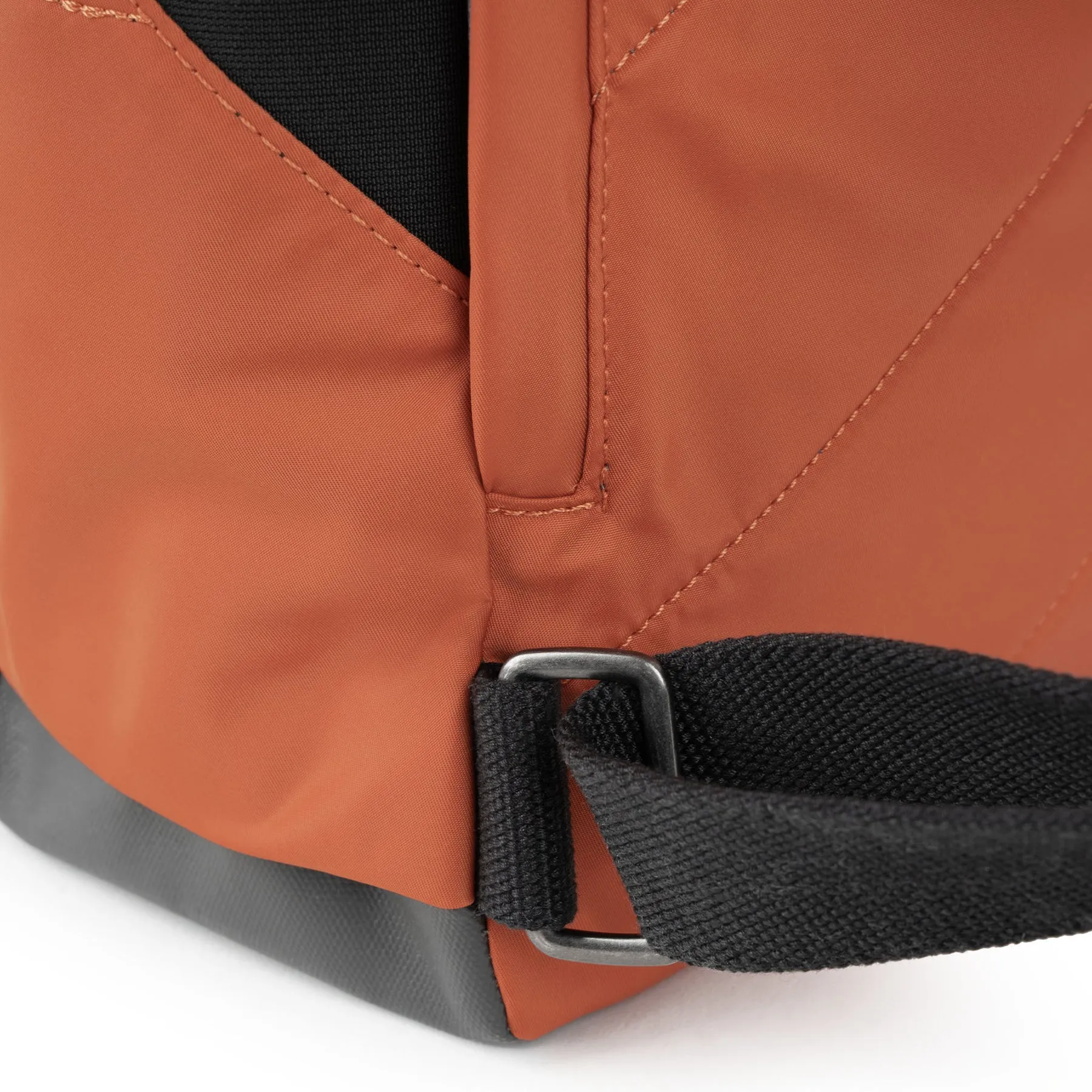 ROKA Black Label Canfield B Rooibos Medium Recycled Nylon Bag - OS
