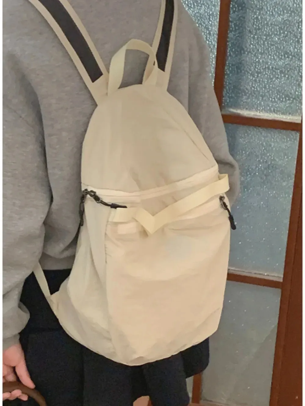 Sohiwoo New Moda Large Capacity Preppy Style Shoulder Bag Travel Casual Commuter Canvas Purses Student Versatile Practical Backpacks