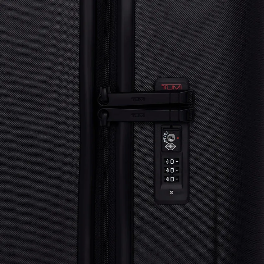 Tumi | Sport Golf Hardside 2-Wheeled Travel Case - Black