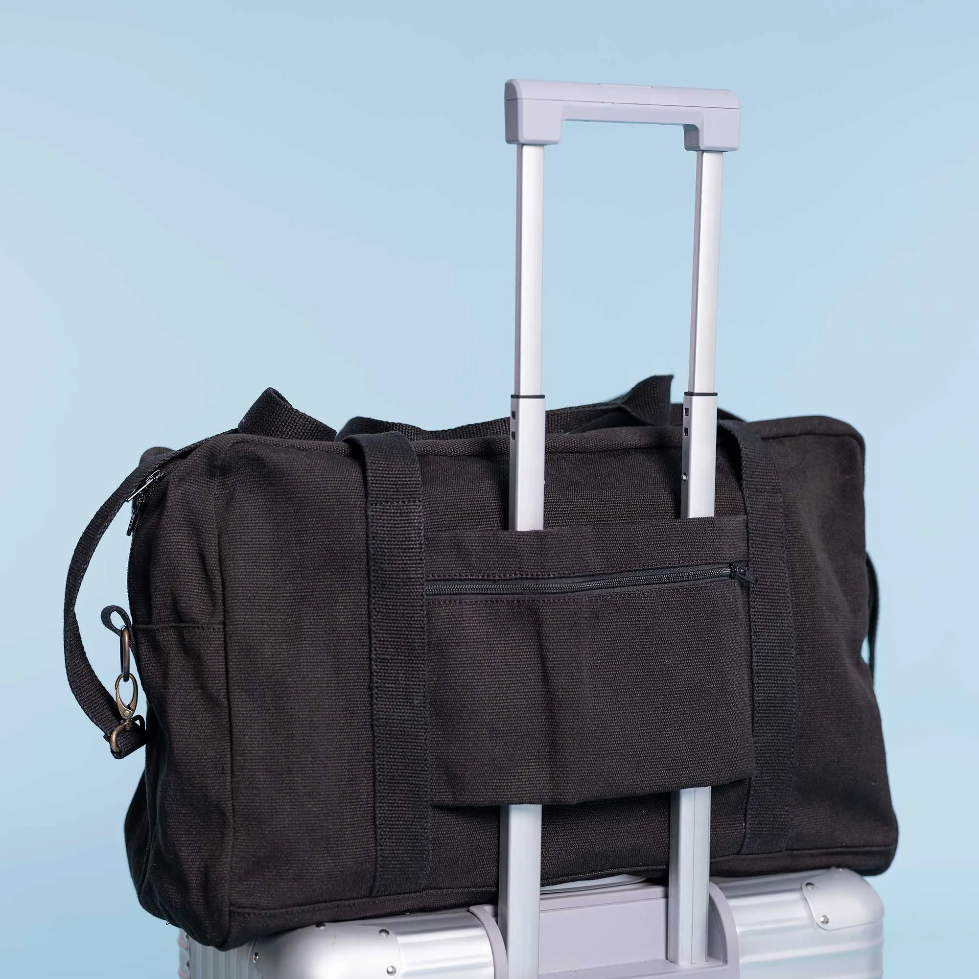 WORLD EXPLORER 100% Organic Hemp Duffel Bag (20x12.5x9) (Plastic-free)
